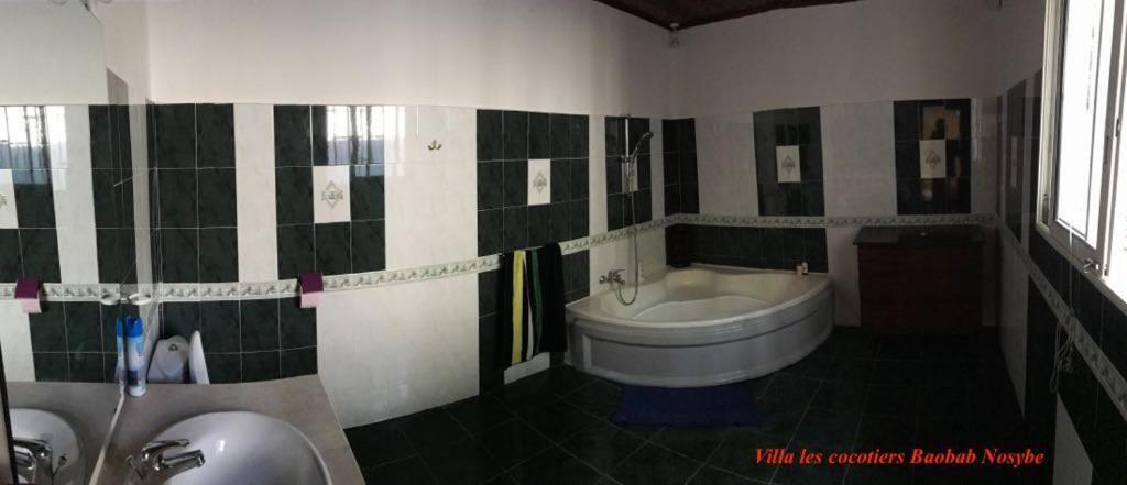 Villa Les Cocotiers Nosy-Be Buitenkant foto